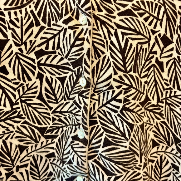 Lands End Button Up Brown/Cream Lightwt Cardigan, Leaf Design Womens size Medium - Picture 4 of 8